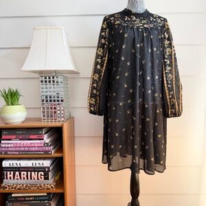 Vintage 1970s Floral Print Long Sleeve Dress